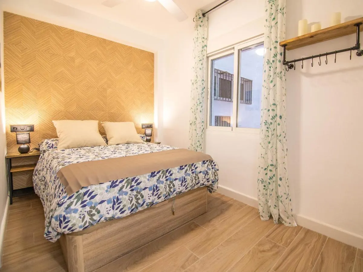 Tuguest Avenida Madrid Apartment Granada